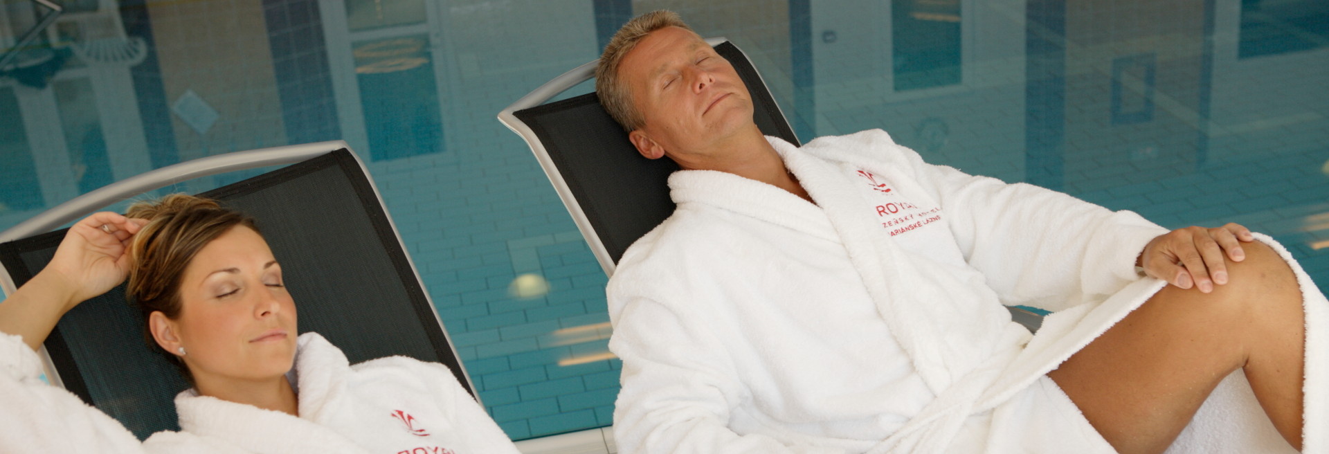 Swimming pool and whirlpool in spa hotel ROYAL Mariánské Lázně